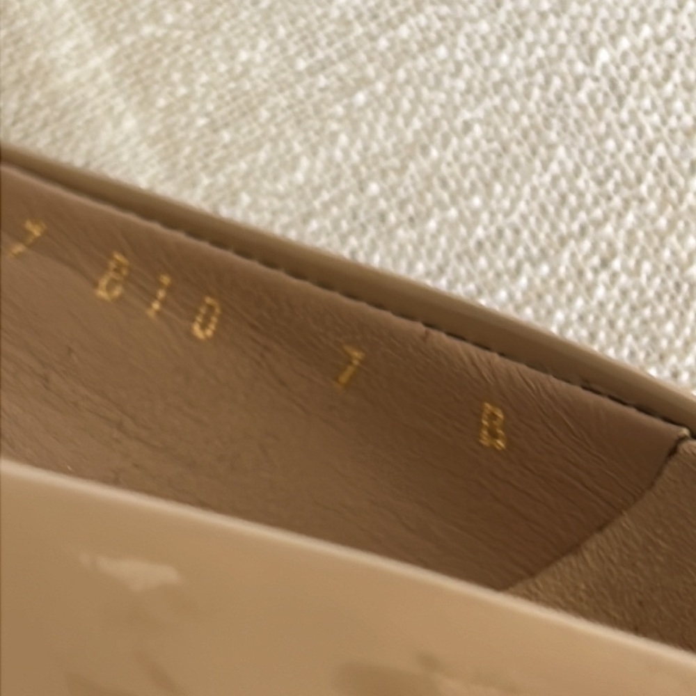 Salvatore Ferragamo Ezia 100mm Pumps - Picture 15 of 15